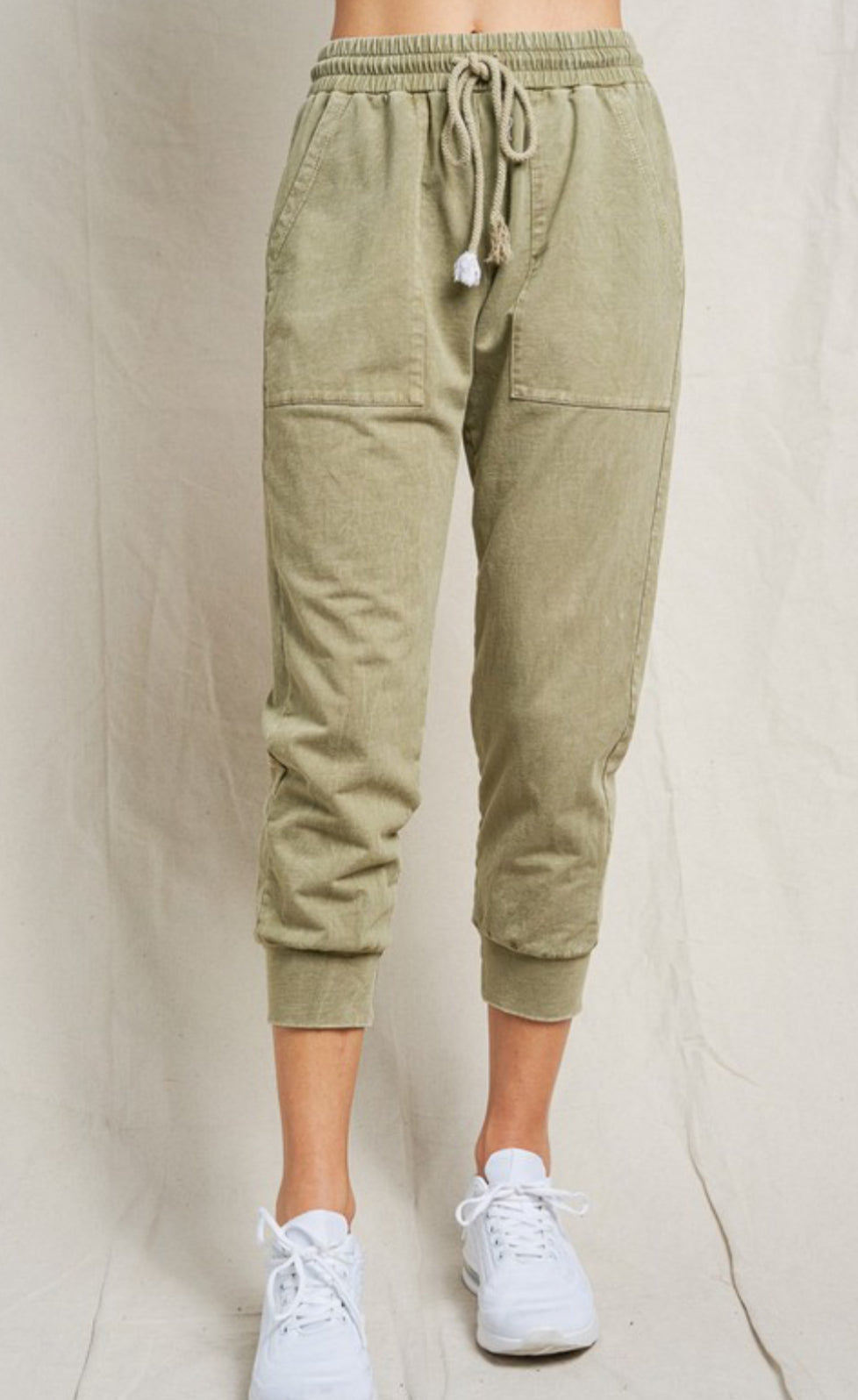 Sarah Crop Cargo Joggers: Olive
