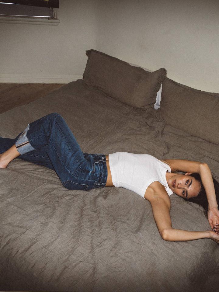 Olivia Side Seam Cuff Barrel Jeans: Dark