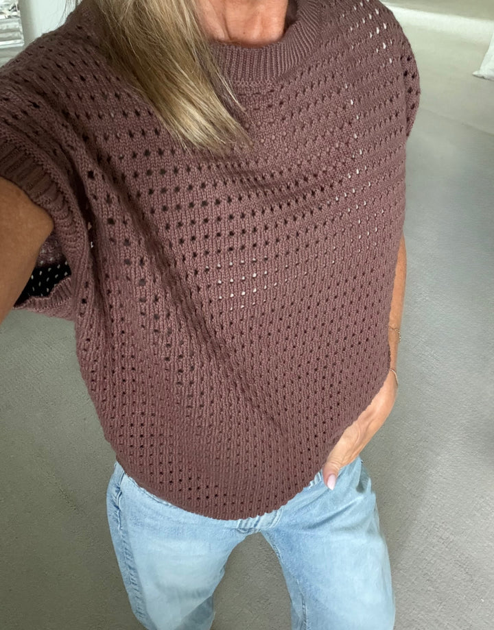 Adeline Open Knit Sweater Vest: Chocolate