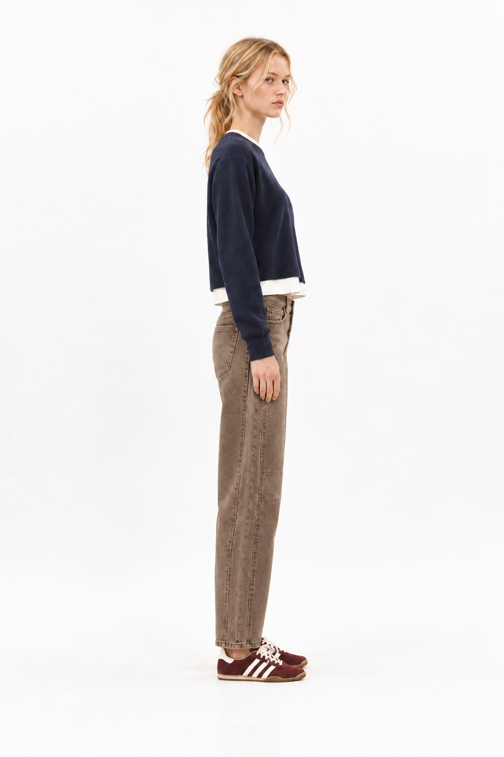 Marlow High Rise Barrel Jeans: Washed Brown