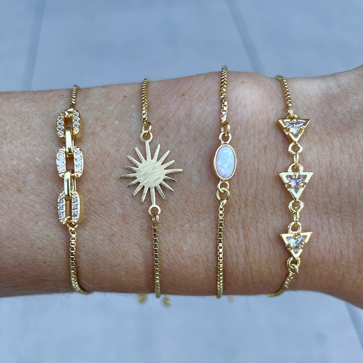 Maisy Pave Gem Chain Slider Bracelet: Gold