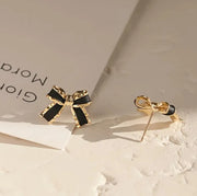 Black Bow Stud Earrings: Gold/Black