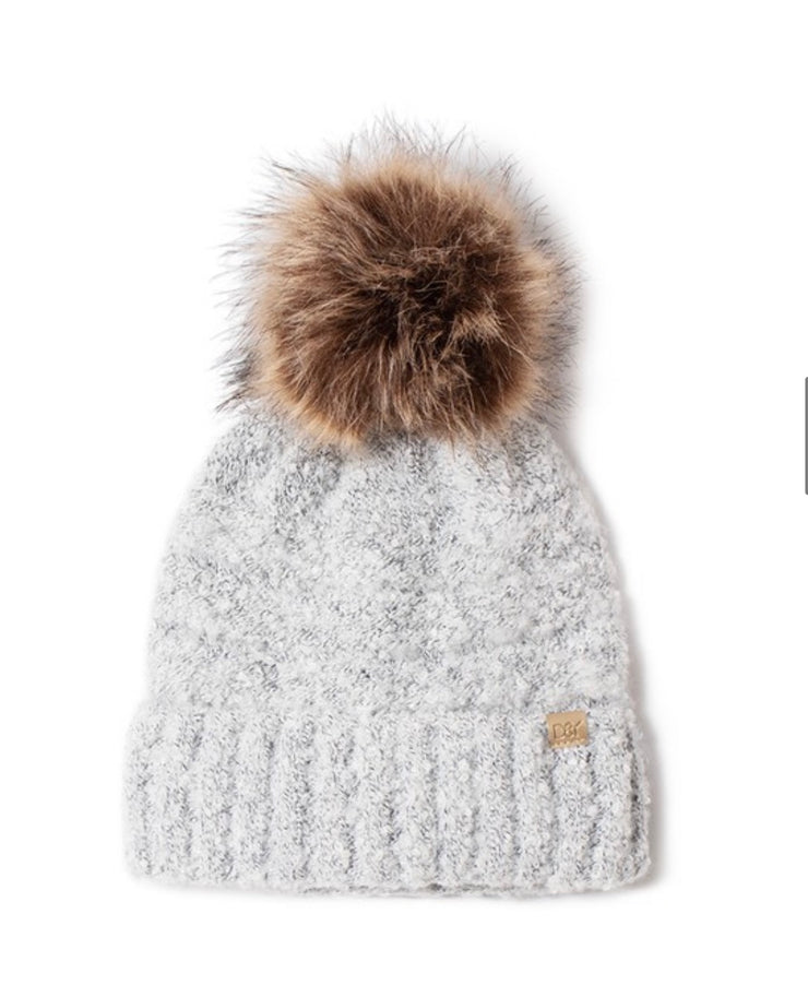 Cold As Ice Knit Fur Pom Beanie Hat: Ivory Marl