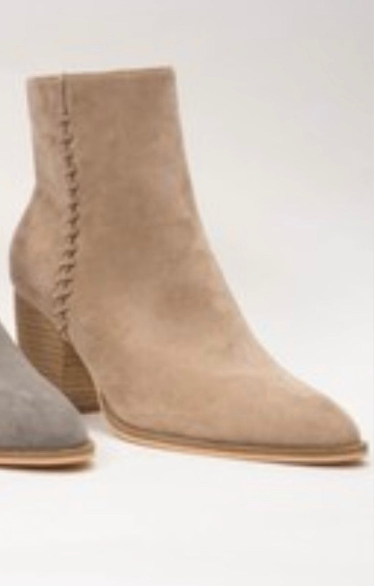 Kinsley Side Stitch Bootie: Taupe