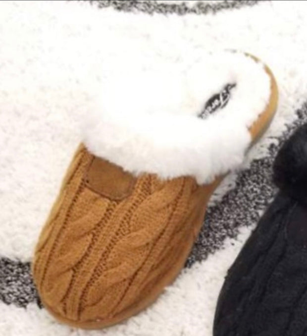 Cabin Fever Cable Knit Slippers: Camel